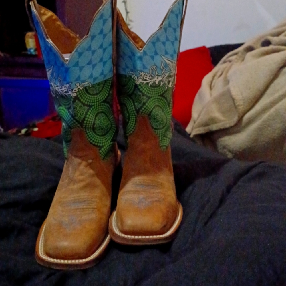 Justin Cinch Edge boots